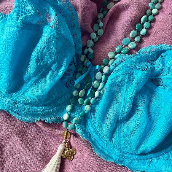 Baby Blue ‘Full Cup’ Bra 🩵 - Picture 2 of 6